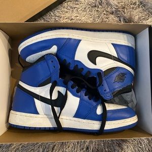 BOYS AIR JORDAN HIGH OG SZ 5